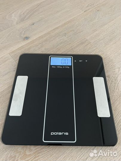 Весы напольные электронные Polaris