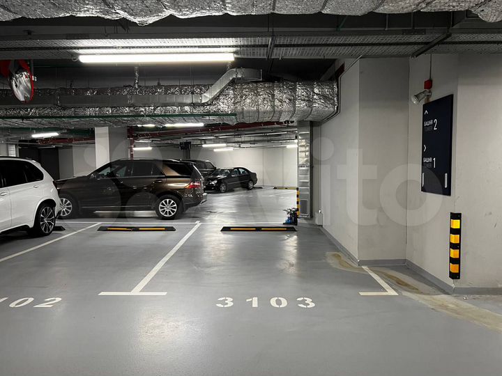 Машиноместо, 13 м²