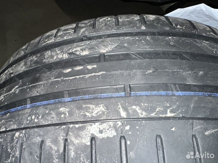 Nokian Tyres Hakka Black SUV 265/45 R21 104Y