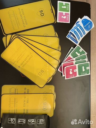 Защитное стекло на iPhone