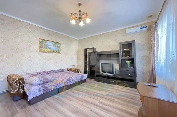 Дом 62 м² на участке 1 сот.