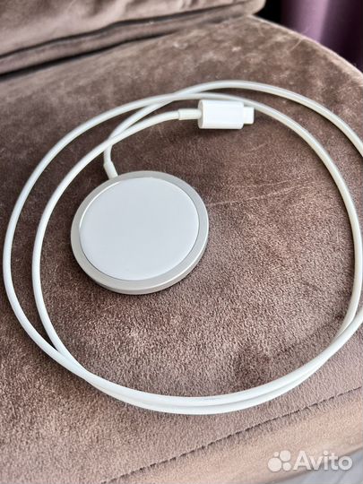 Apple MagSafe charger