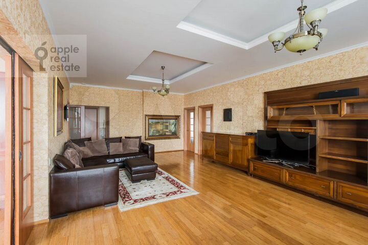 5-к. квартира, 179 м², 3/49 эт.