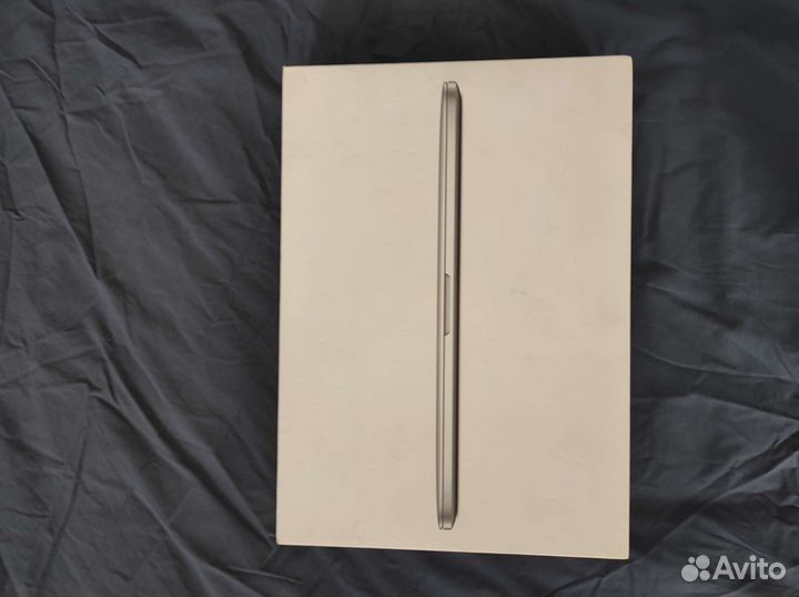 Коробка от Apple MacBook Pro 15''
