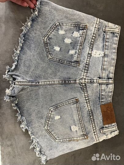 Женские джинсовые шорты