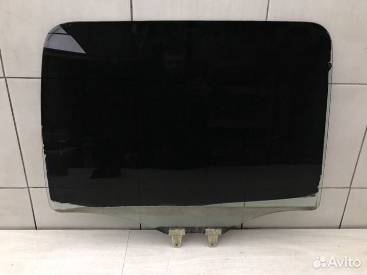 Стекло заднее правое Suzuki Wagon R+ 2 G13BB 2002