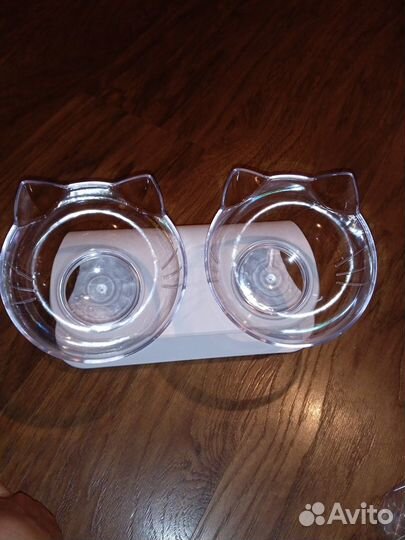 Новая двойная миска для кошки