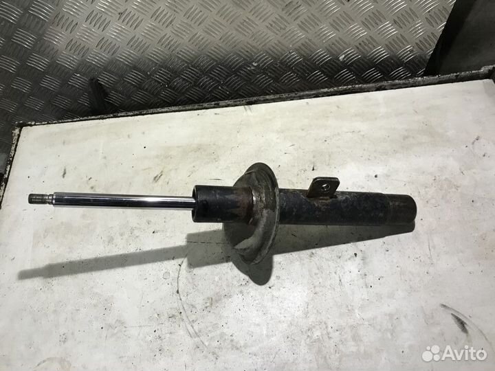 Амортизатор передний Peugeot 206