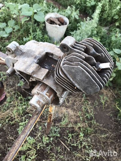 Двигатель V50 мопед Рига