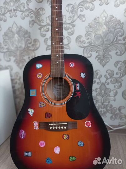 Акустическая гитара бу