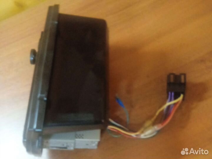 Магнитола JVC KD-X163 с рамко Лада Веста