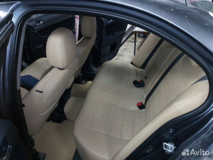 Авточехлы Митсубиси Лансер 10 бежевые