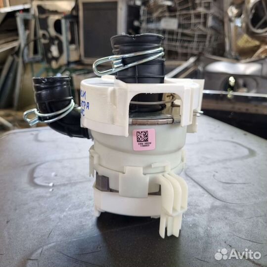 Циркуляционный насос для посудомойки Zanussi