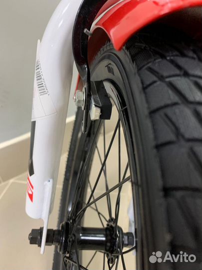 Велосипед 16 Stels Arrow белый/красный