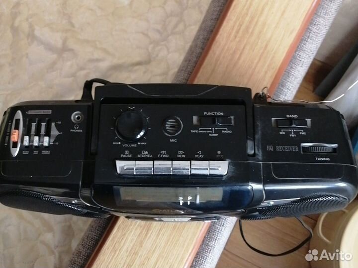 Магнитофон