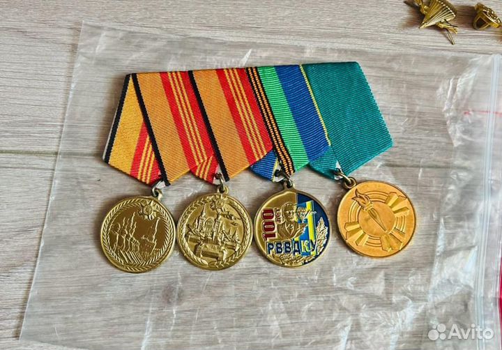 Медалы, нашивки, щевроны, значки вдв