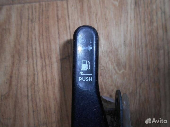 Ручка открывания багажника и лючка бензобака Niss