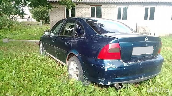 Opel Vectra 1.8 МТ, 1998, 160 000 км