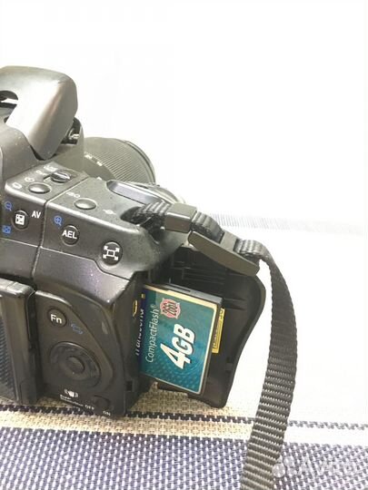 Зеркальный фотоаппарат Sony a300