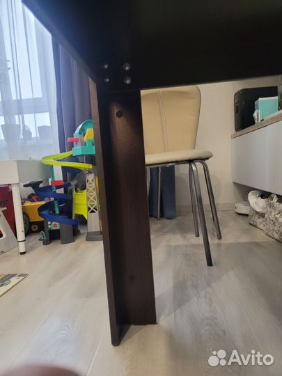 Кухонный стол бу