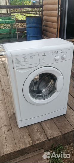 Стиральная машина бу indesit