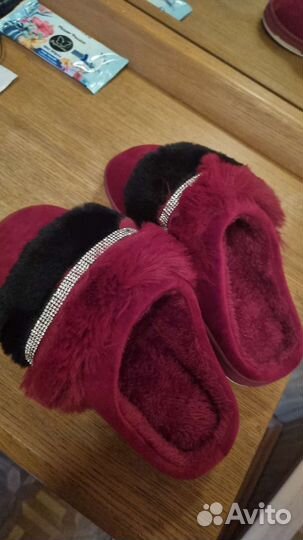 Женские домашние тапочки