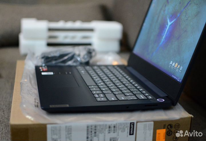 Ноутбук игровой Lenovo IdeaPad 3 14