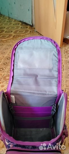 Портфель школьный для девочки