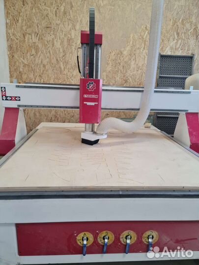 Фрезерные работы на станке чпу