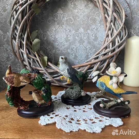 Статуэтки птички