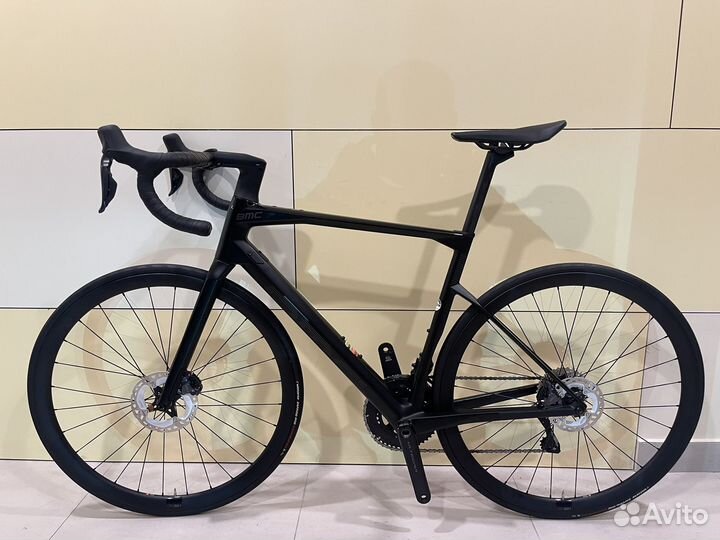54 Новый Шоссейный BMC Roadmachine 01 2023