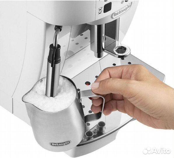 Кофемашина DeLonghi Magnifica S