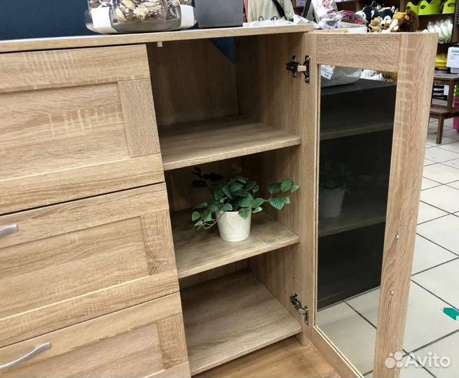 Комод витрина IKEA 156 см