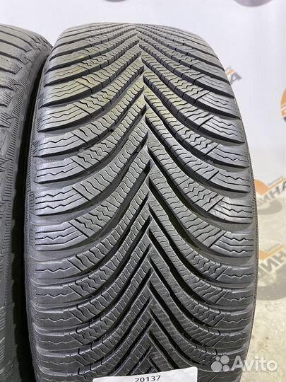 Michelin Alpin 5 215/50 R17