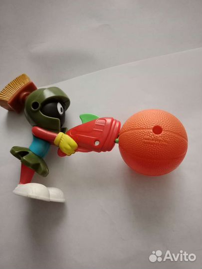 Игрушка из Макдональдс, Хэппи Мил