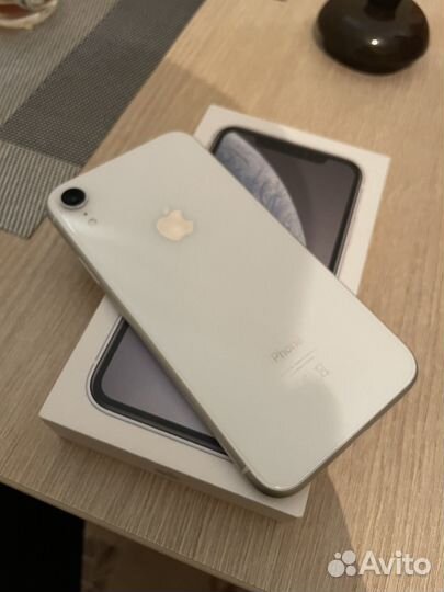 iPhone Xr, 128 ГБ