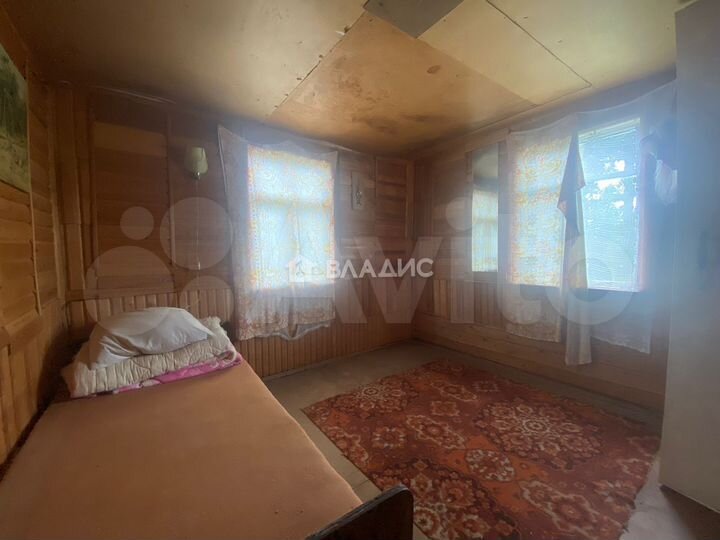 Дача 30 м² на участке 5 сот.