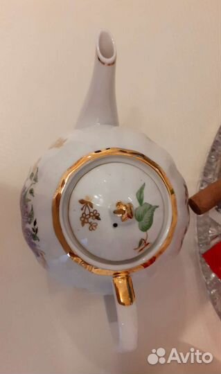 Чайник сирень