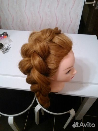 Учебная голова - манекен для причесок+штатив новый