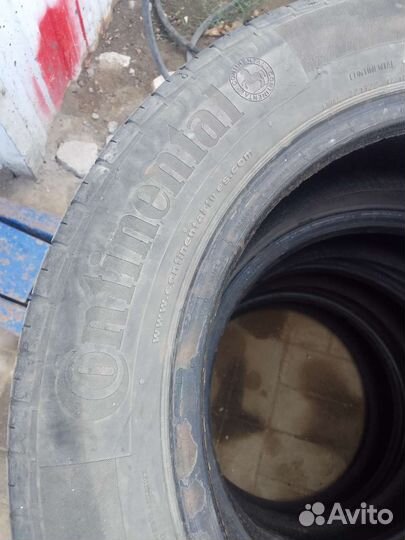 Continental ContiPremiumContact 5 205/60 R16 110H