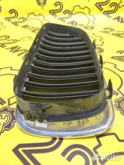 Решетка радиатора передняя правая Bmw 5-Series F10