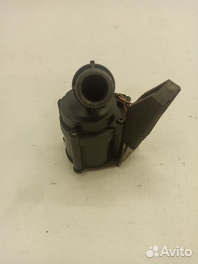 Дополнительная помпа BMW X5 E70