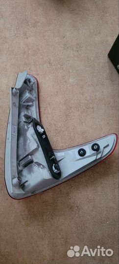 Фонарь задний