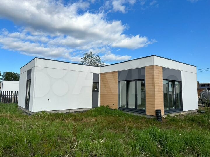 Дом 124 м² на участке 8,1 сот.