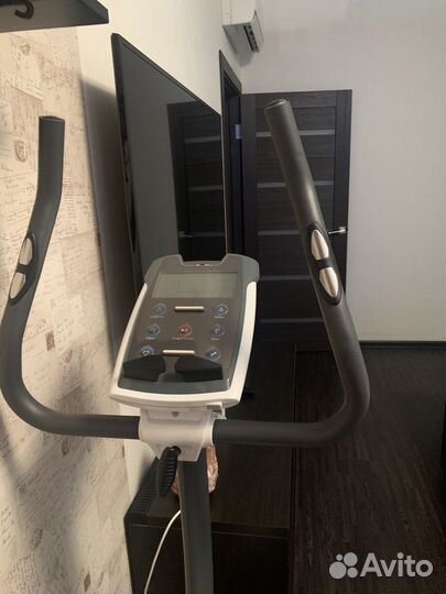 Велотренажер Smart Bike