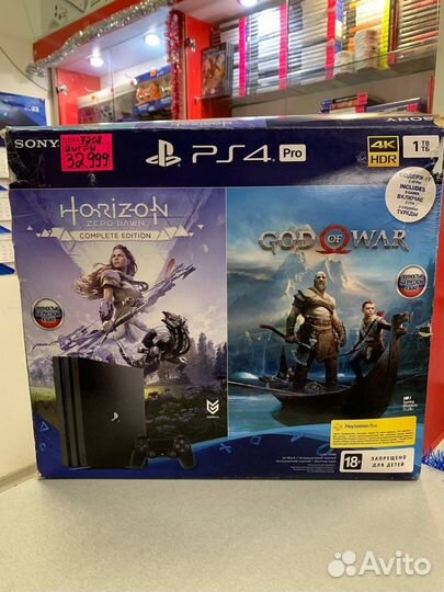 Sony PS4 PRO 7208 + 2 игры заводской комплект