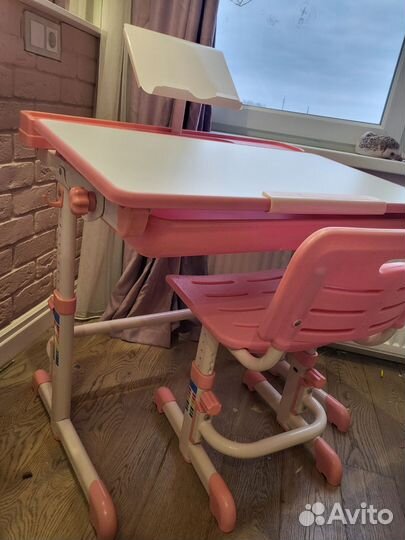 Комплект Растущая парта / стол трансформер и стул