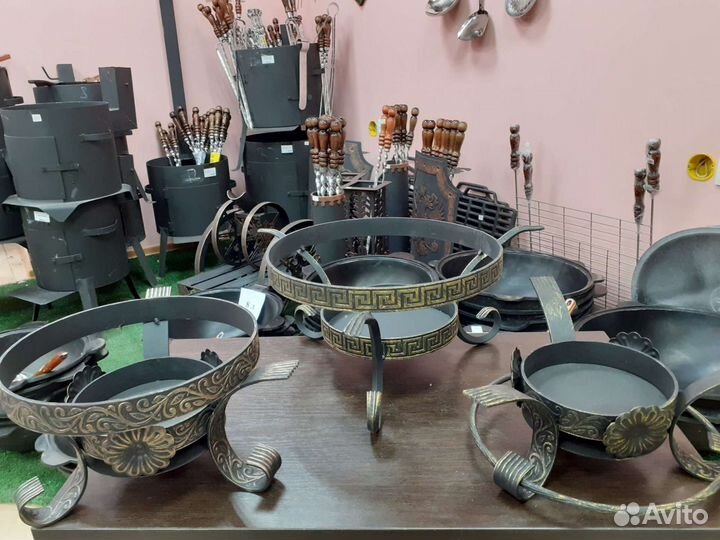 Подставка под садж кованая