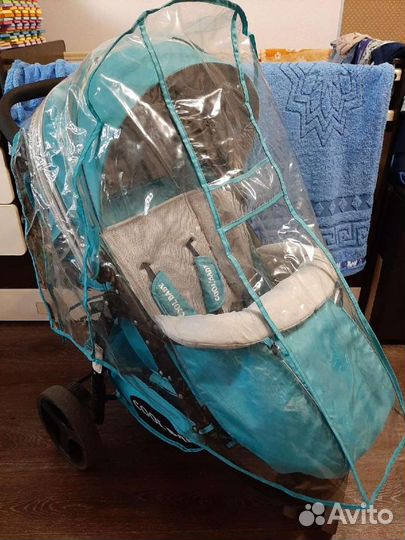 Прогулочная коляска в идеальном состоянии