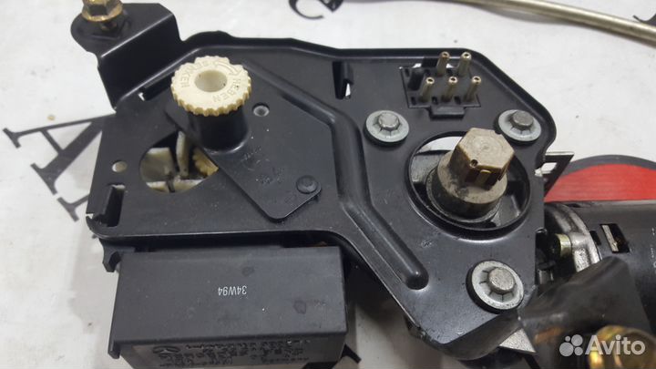 Моторчик люка Mercedes-Benz W124 E